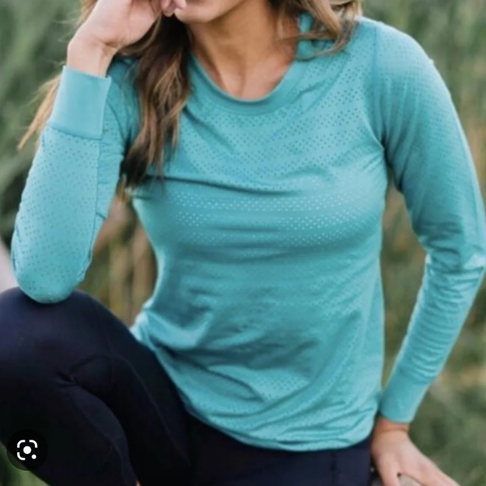 ZYIA long sleeve